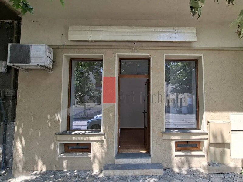 Regina Maria (Bulevard) spatiu comercial de inchiriat
