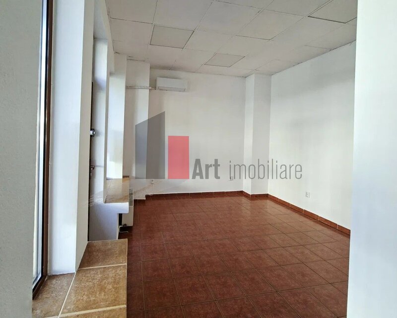 Regina Maria (Bulevard) spatiu comercial de inchiriat
